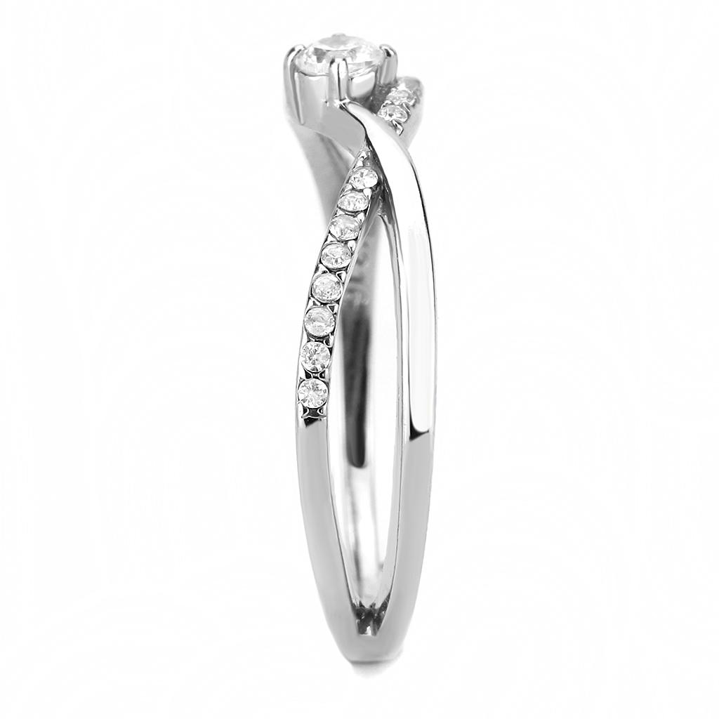 DA261 High Polished Stainless Steel Ring featuring a clear AAA Grade CZ center stone, showcasing its elegant design and shiny finish.