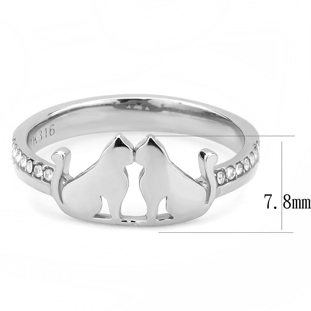 DA309 No Plating Stainless Steel Ring featuring a clear AAA Grade CZ stone, showcasing its elegant design and shine.