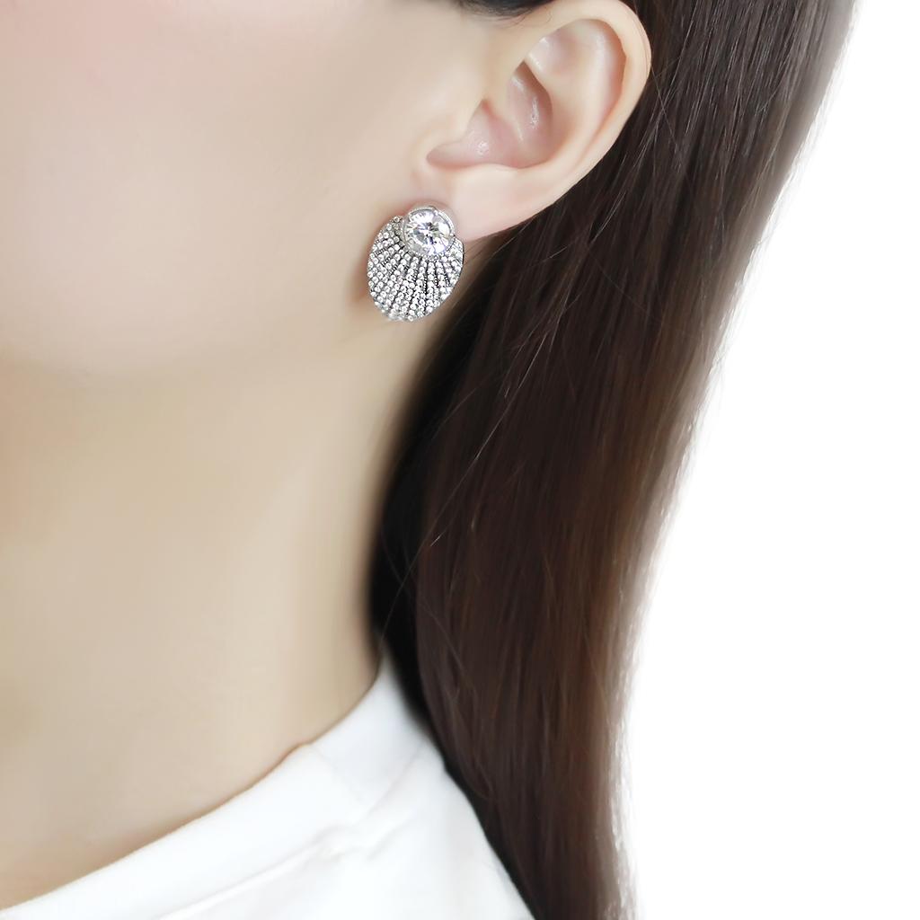 DA331 No Plating Stainless Steel Earrings featuring AAA Grade CZ center stone, showcasing a clear 8 mm stone in a stylish design.