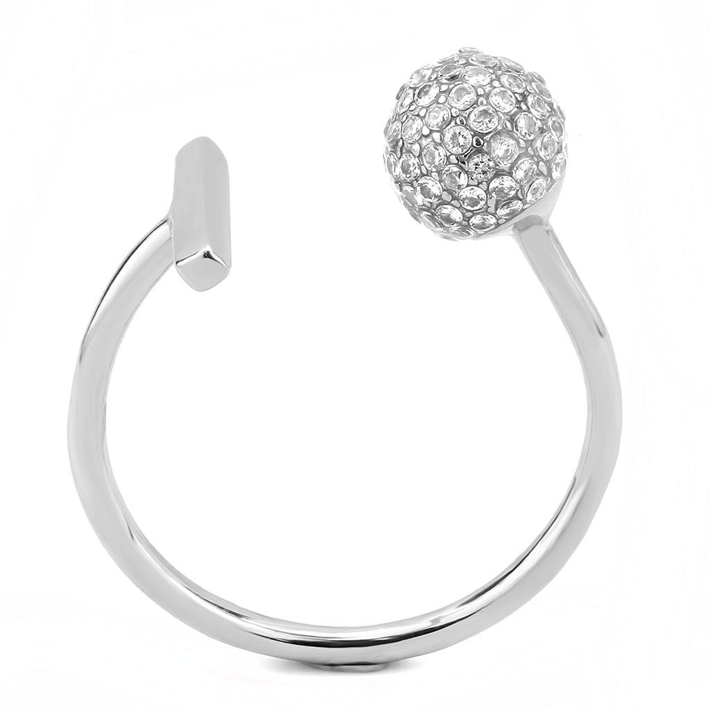 DA318 No Plating Stainless Steel Ring featuring a clear AAA Grade CZ stone, showcasing its elegant design and brilliant sparkle.