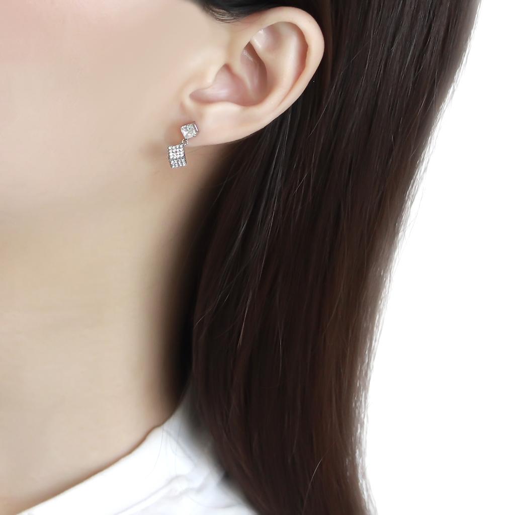 DA332 No Plating Stainless Steel Earrings featuring AAA Grade CZ, showcasing a clear center stone in a stylish design.