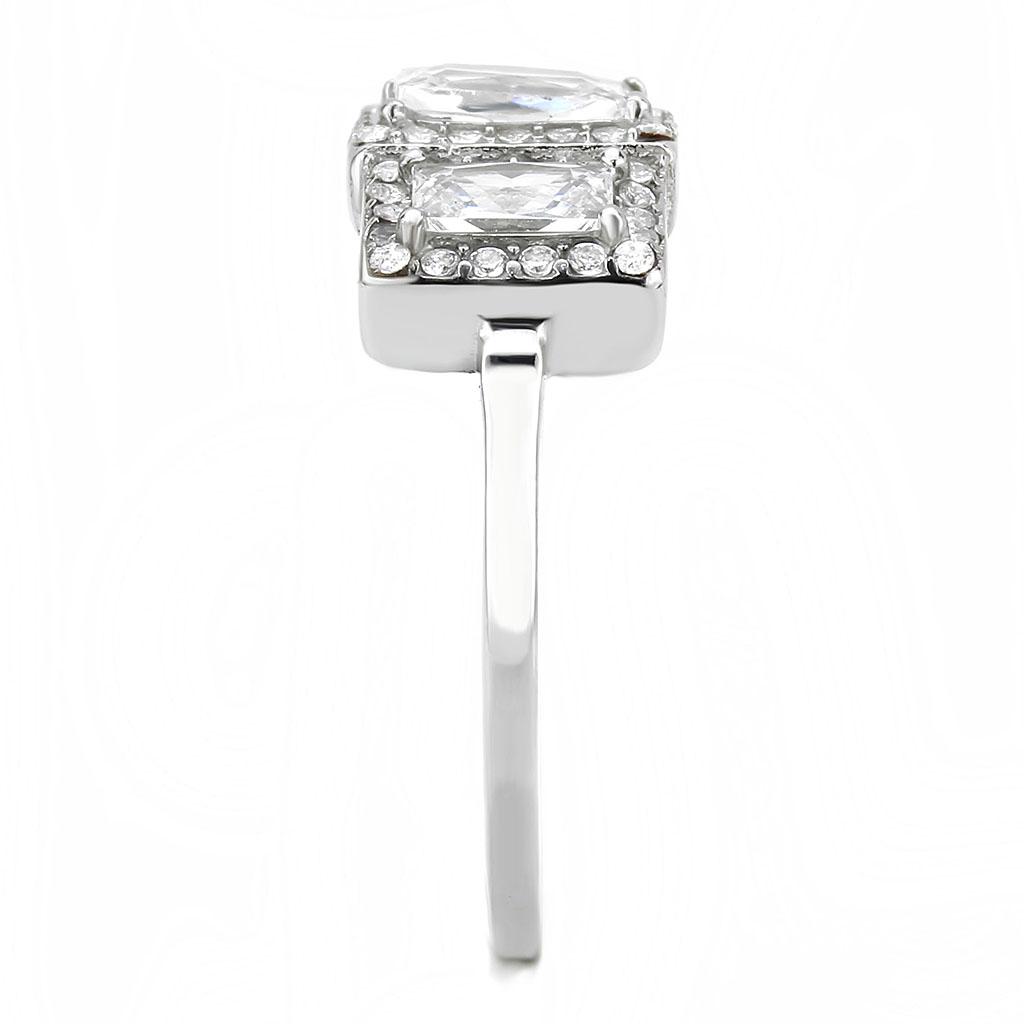 DA322 No Plating Stainless Steel Ring featuring a clear AAA Grade CZ stone, showcasing its elegant design and lightweight structure.