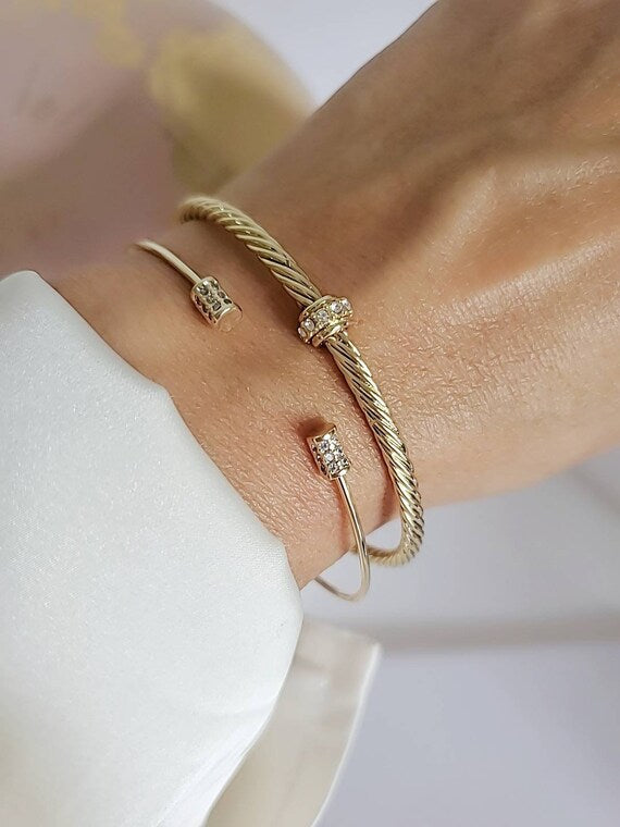 Dainty Cable Bangle in Gold and Silver, featuring a delicate 18K Gold Filled design with a stylish cable pattern.