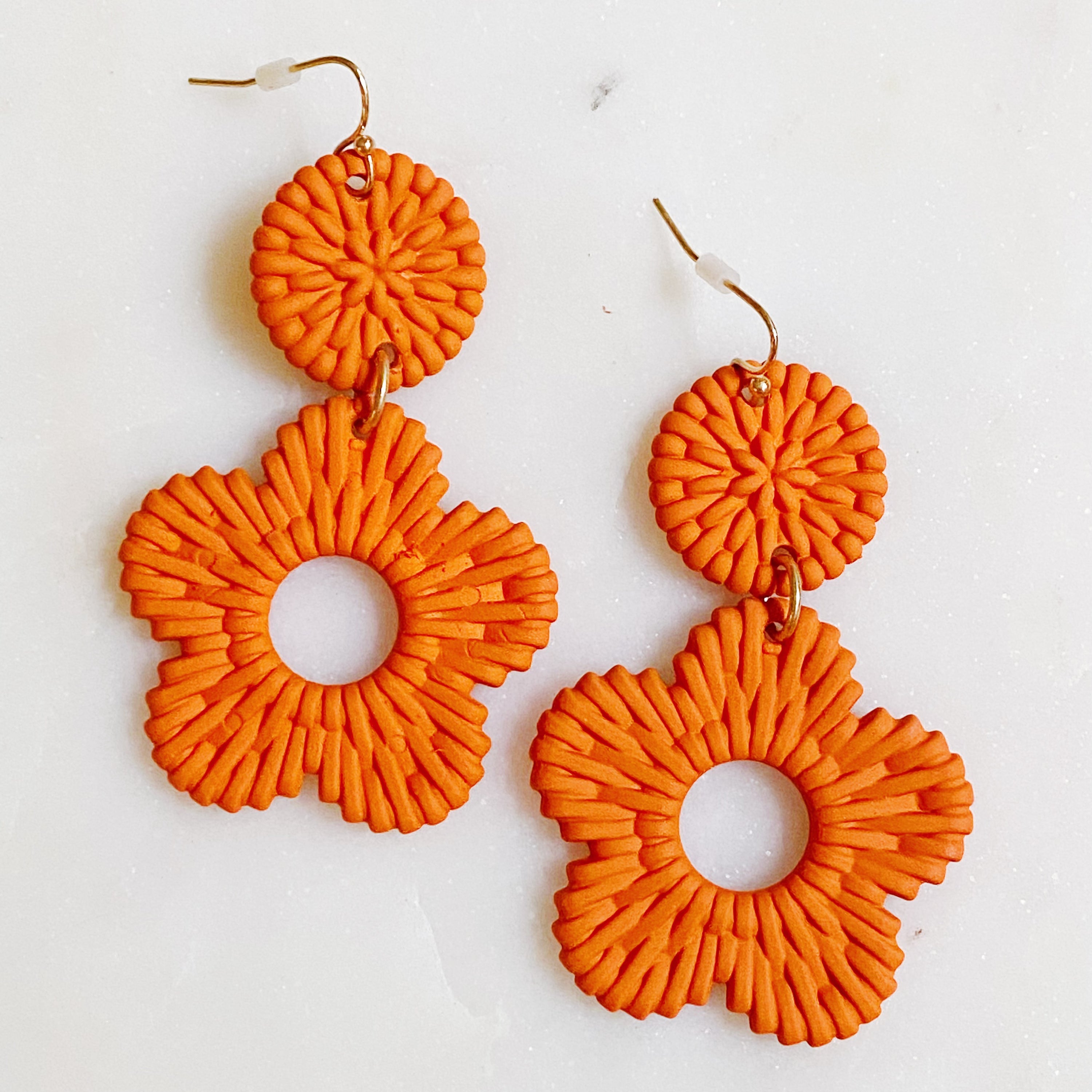 Daisy Drop Game Day Earrings featuring flower detailing, lightweight design, and vibrant colors, perfect for everyday and game day wear.