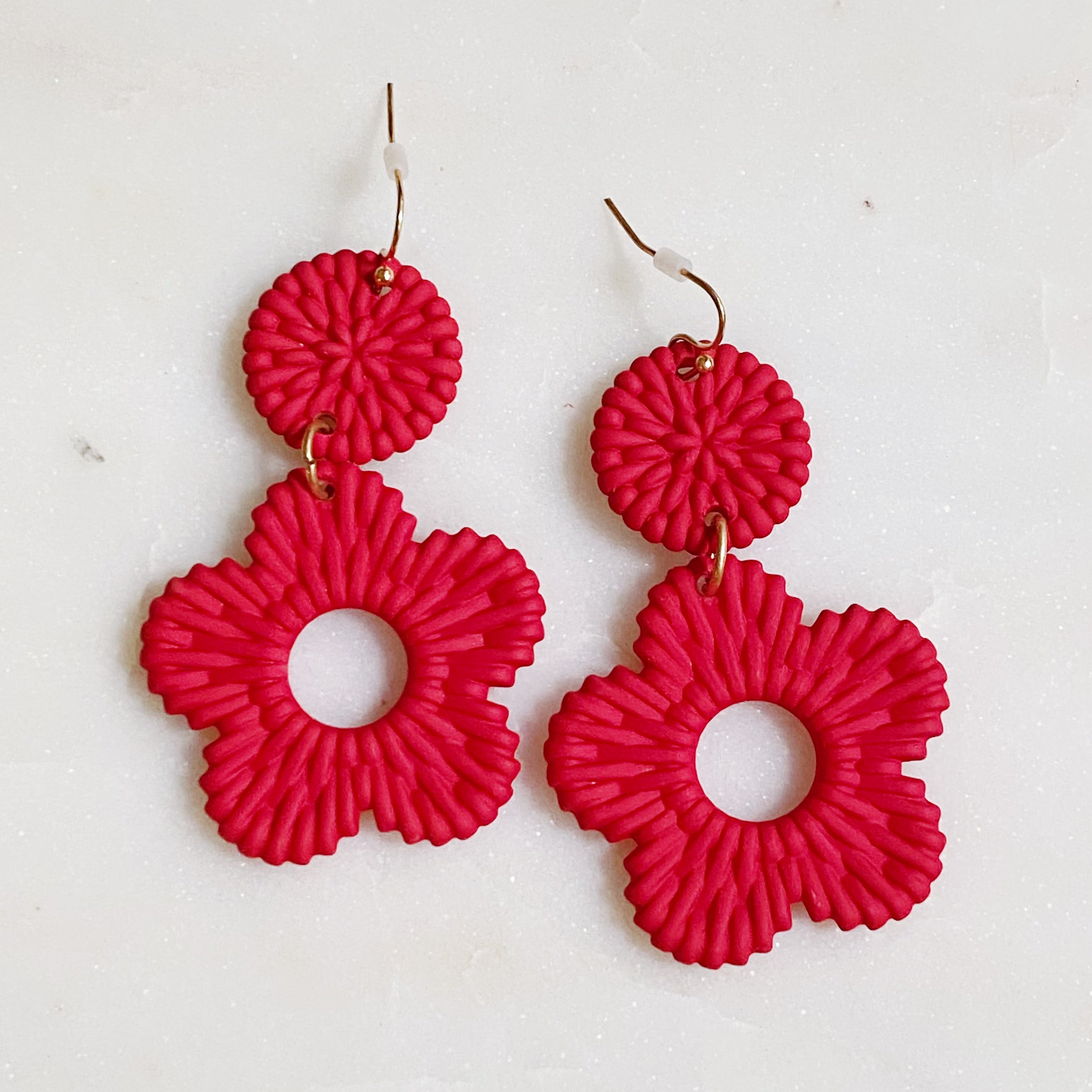 Daisy Drop Game Day Earrings featuring flower detailing, lightweight design, and vibrant colors, perfect for everyday and game day wear.