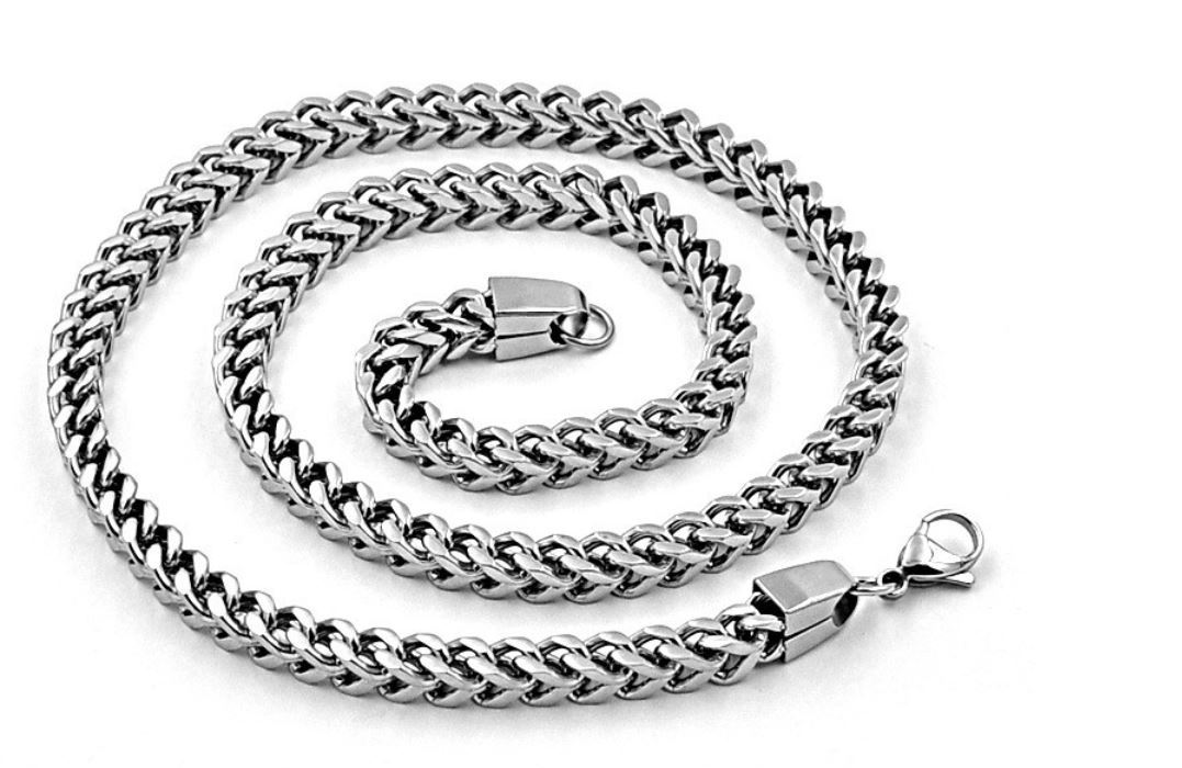 DIEHARD 5x5MM Steel Franco chain in high gloss finish, showcasing its solid steel construction and lobster lock closure.