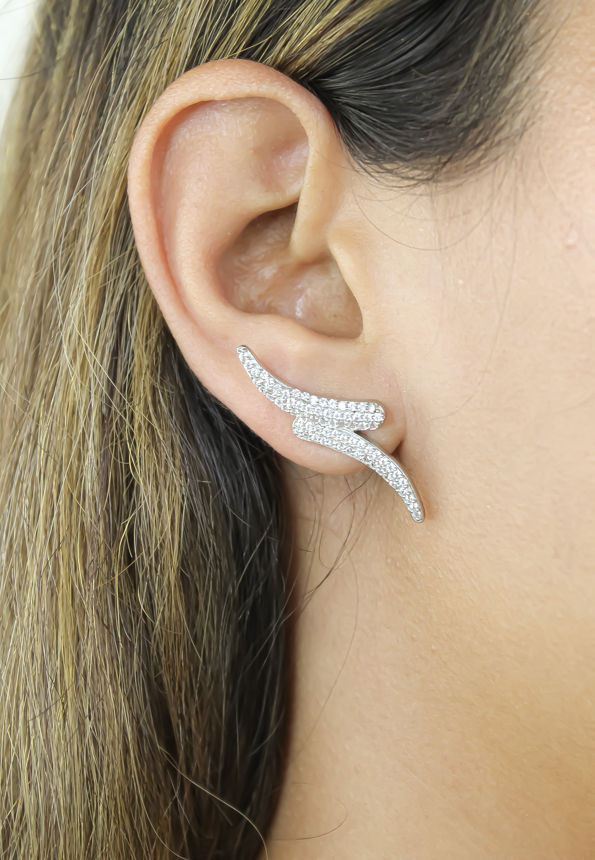 Elegant Dubai Earrings featuring 18K gold or silver plating with 61 round cut zirconia stones, perfect for any occasion.