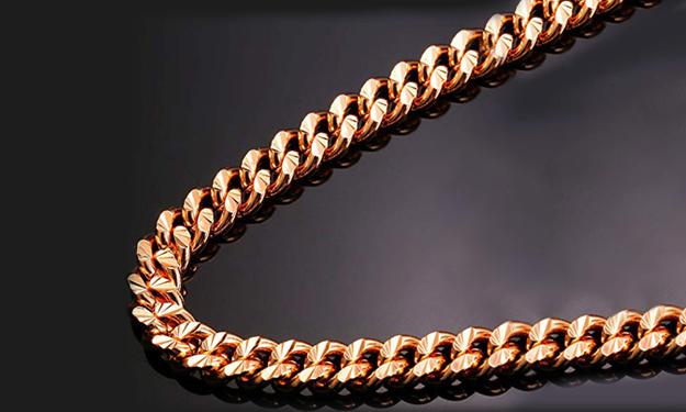 Durable Classic Men's Curb Chain Necklace in gold, rose gold, and silver options, showcasing its elegant curb chain design and lobster clasp.