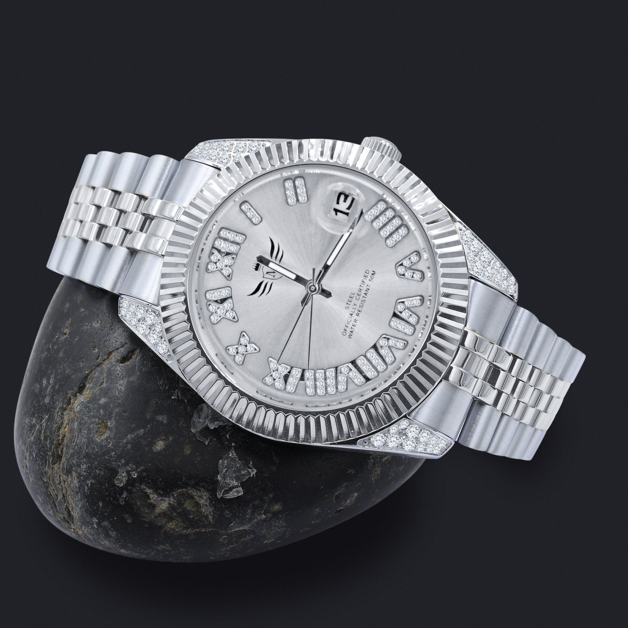 The EARL Steel Watch I 530561 featuring a luxurious stainless steel strap, Roman numeral dial with crystal stones, and elegant design.