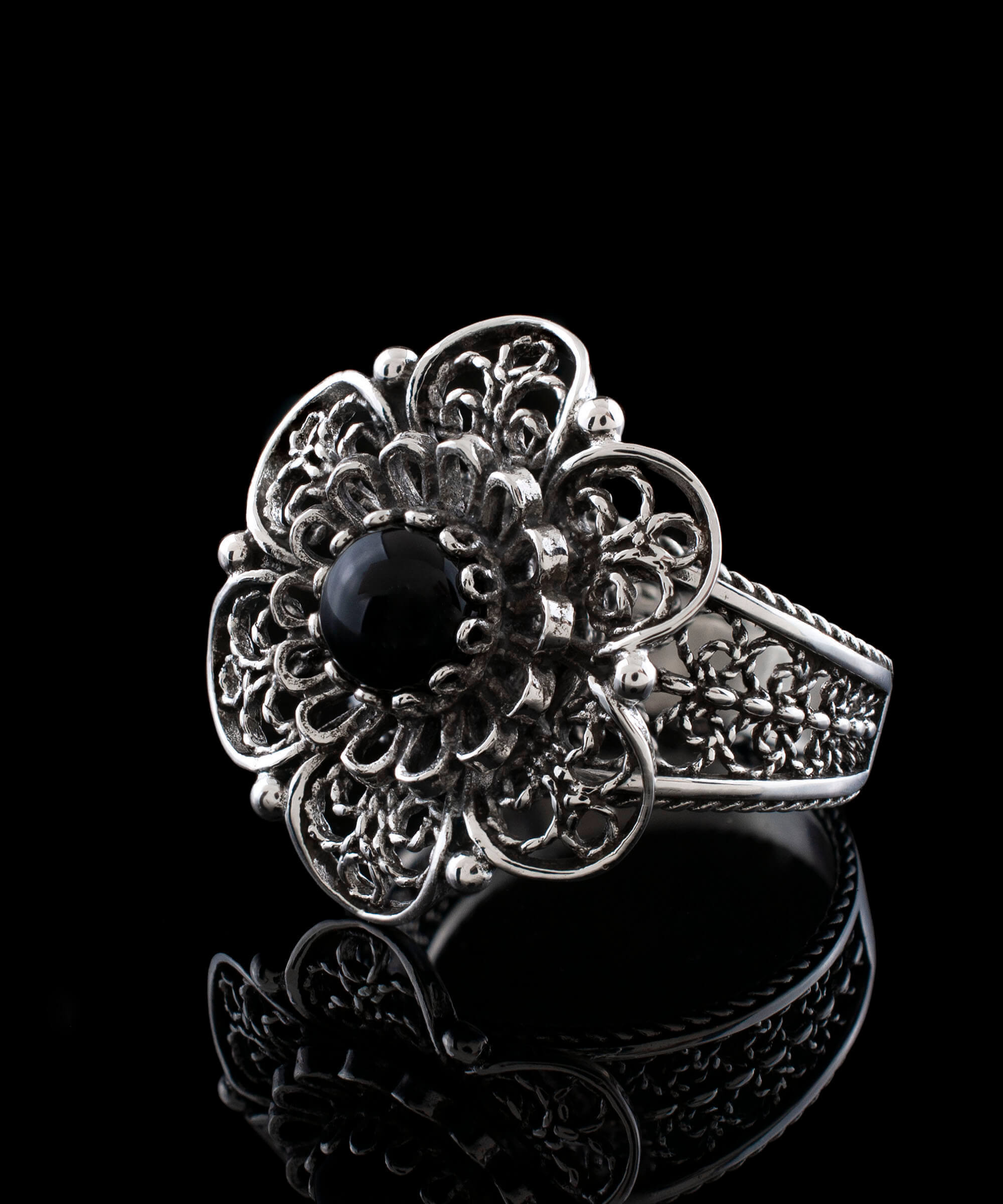 Elegant Filigree Art Black Onyx Gemstone Women Silver Statement Ring featuring a lace flower design and a polished finish.