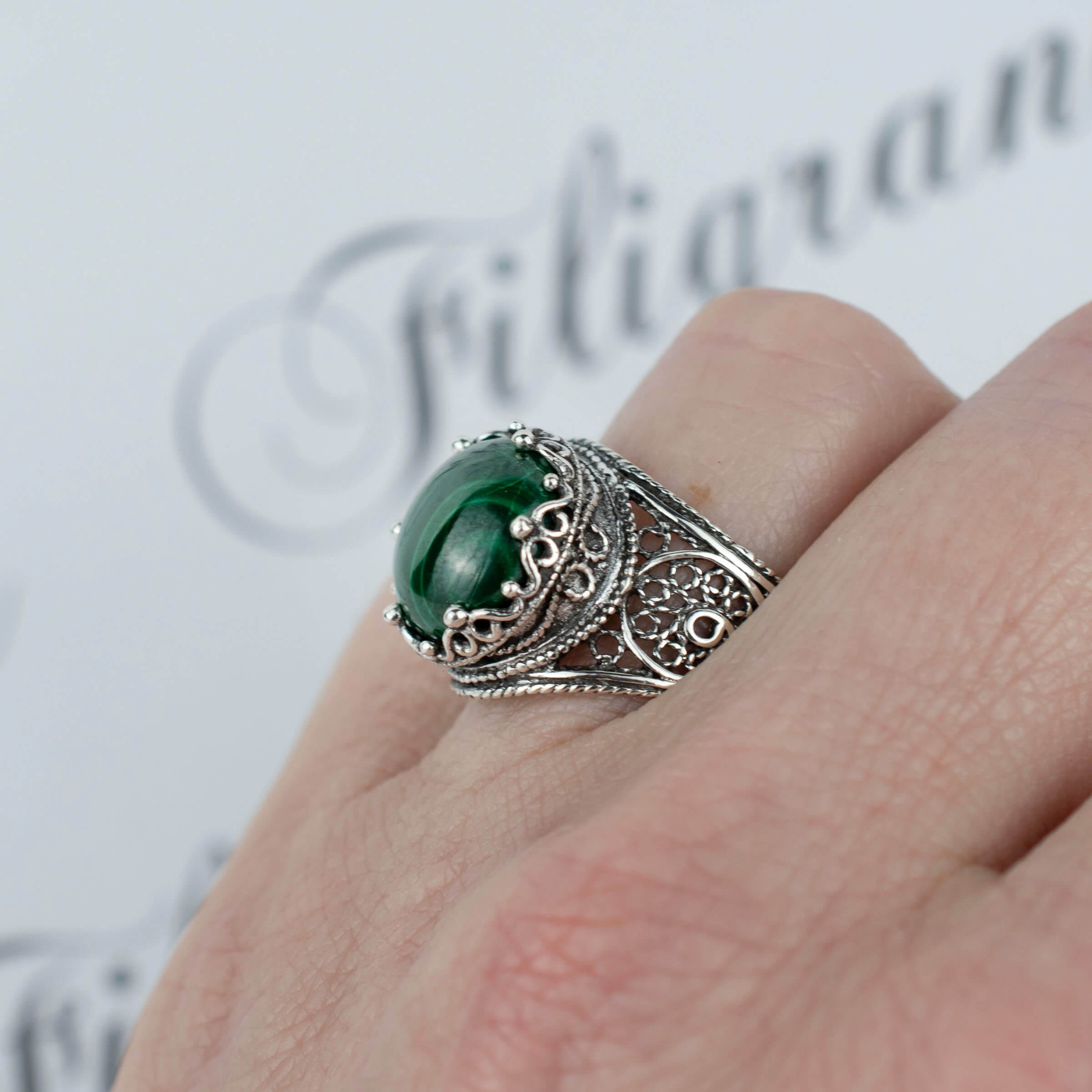 Handmade Filigree Art Malachite Gemstone Crown Design Silver Cocktail Ring featuring intricate filigree work and a vibrant green Malachite gemstone.