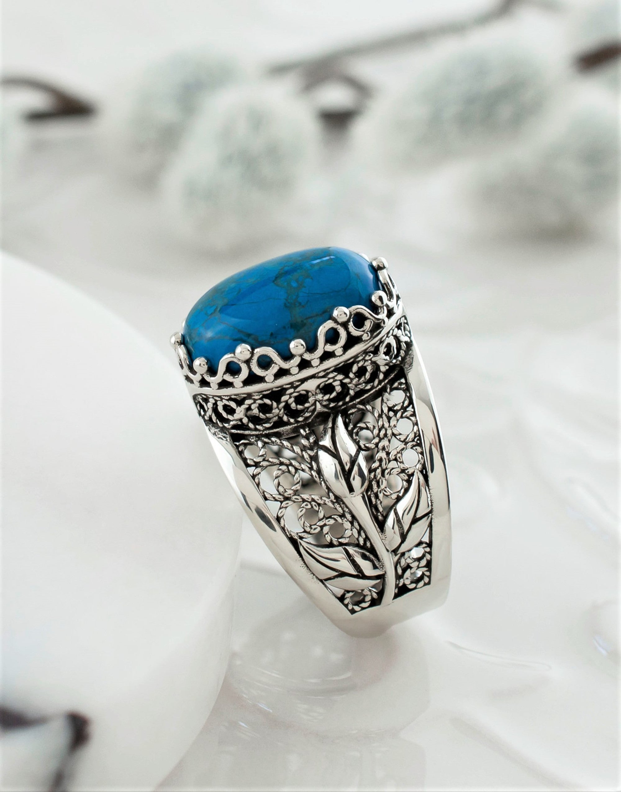 Elegant 925 Sterling Silver ring featuring a lab-created Turquoise Gemstone in a filigree design, perfect for women.