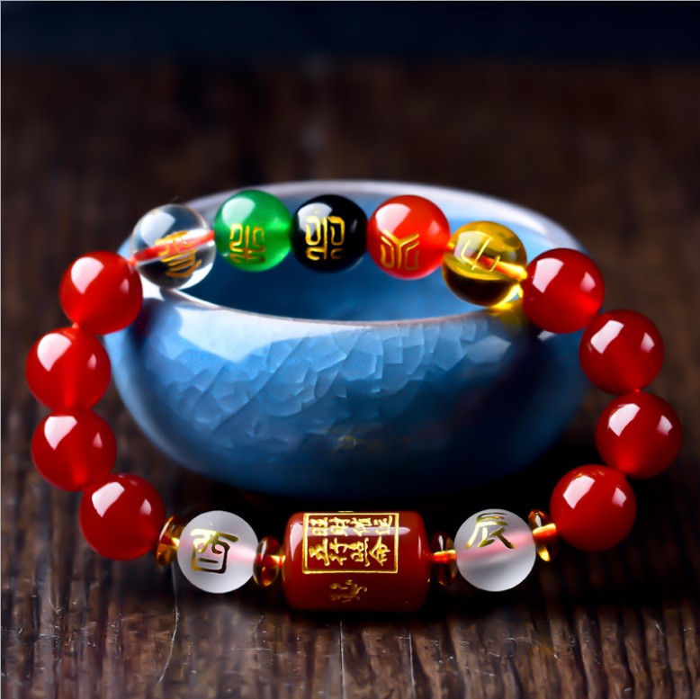 Five-Element Feng Shui Wealth & Prosperity Bracelet made of obsidian beads, showcasing its elegant design and 10 mm bead size.