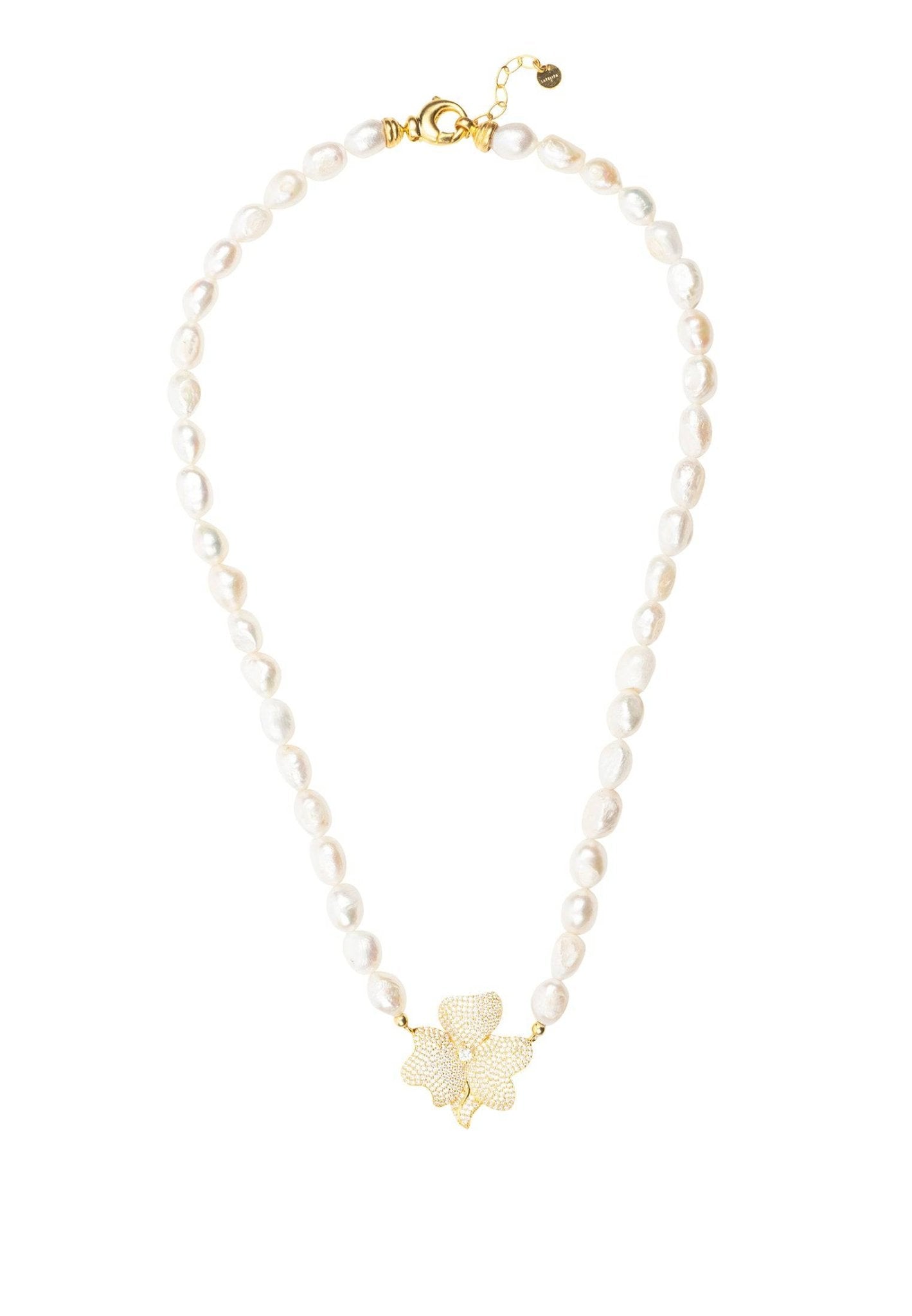 Flower Pearl Mid Length Necklace featuring natural Tiffany pearls and a zirconia-encrusted flower motif, elegantly displayed in a jewelry box.