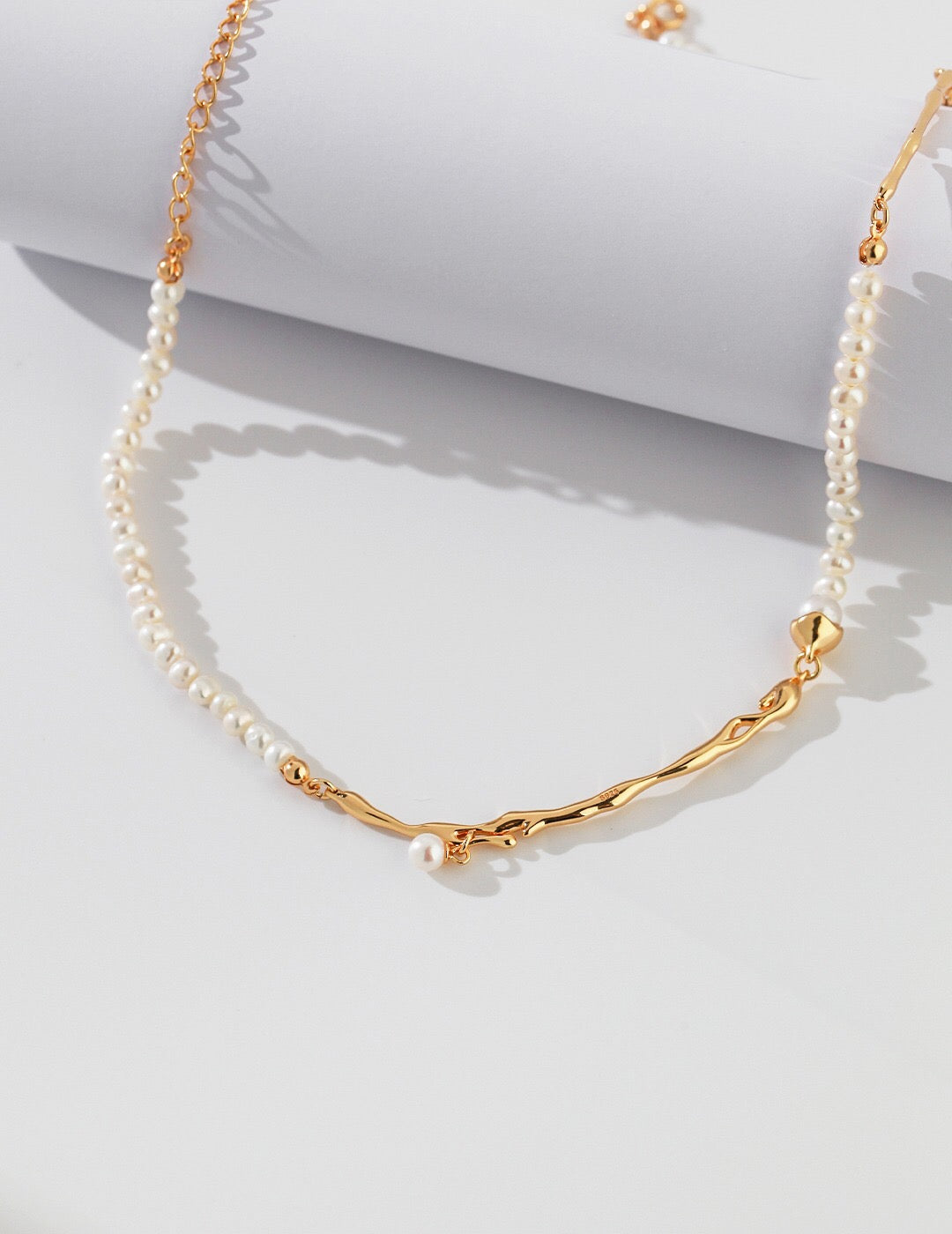 Fluid Natural Design Pearl Necklace featuring genuine freshwater pearls and gold vermeil chain, elegantly handcrafted for a timeless look.