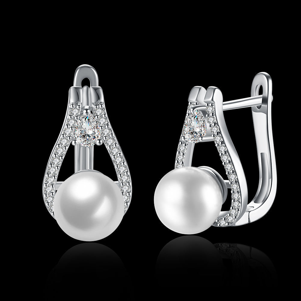 Elegant freshwater pearl leverback earrings in 18K white gold plating, showcasing their luxurious design and hypoallergenic features.