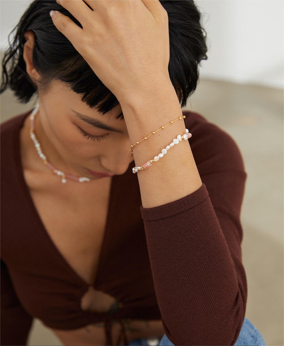 Elegant Gold Bead Chain Bracelet made of gold vermeil, featuring a delicate design and adjustable length.