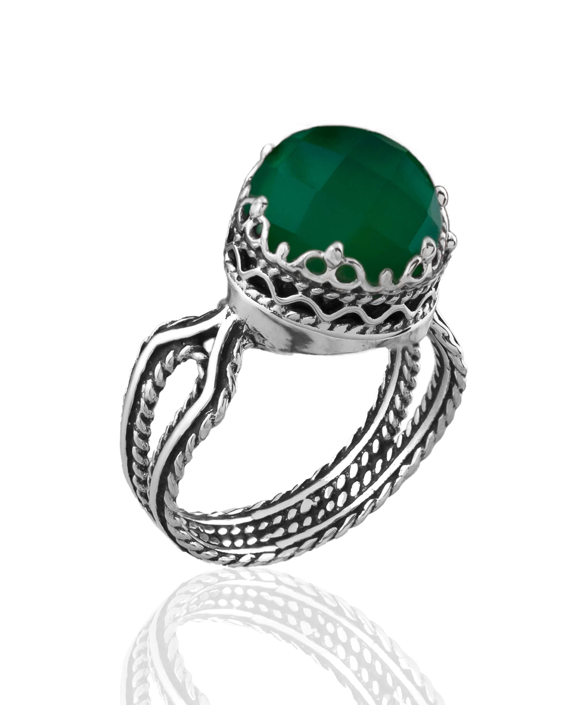 Elegant Green Agate Gemstone Filigree Art Women Sterling Silver Cocktail Ring with intricate design and checkerboard cut gemstone.