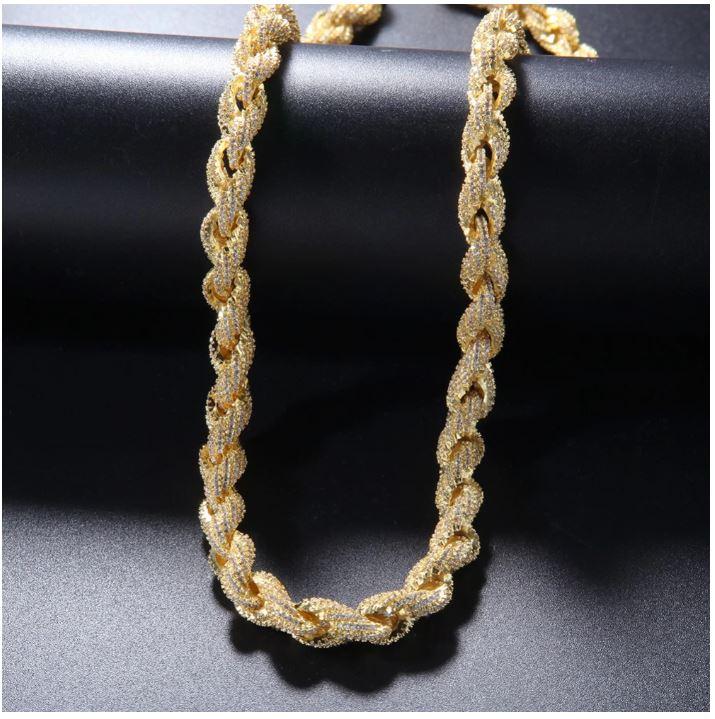 HAWSER 10 MM Rope Chain featuring rhinestone crystals, showcasing its thick design and elegant sparkle.