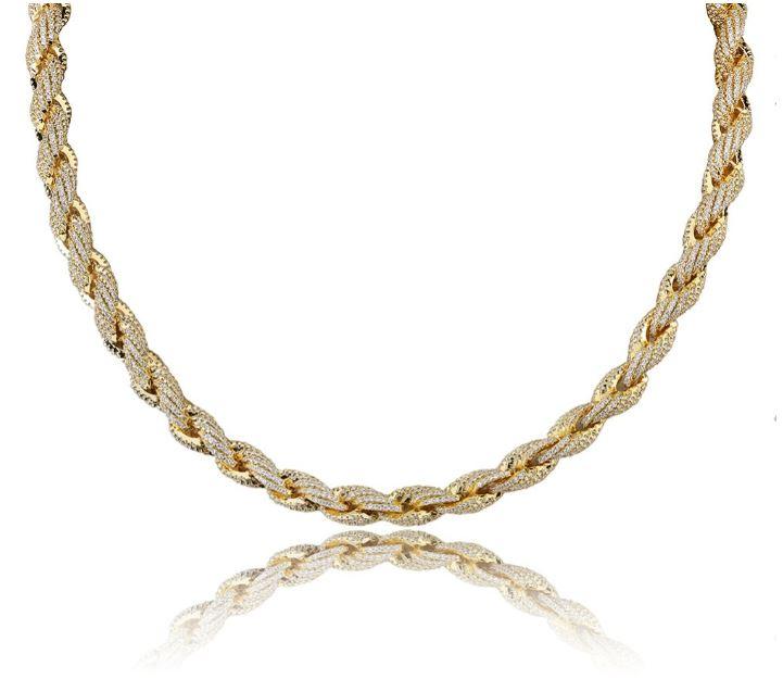 HAWSER 10 MM Rope Chain featuring rhinestone crystals, showcasing its thick design and elegant sparkle.