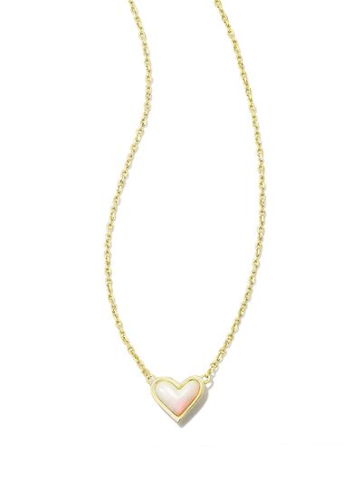 A beautiful heart pendant necklace made of copper and 14K gold-plated, showcasing its elegant design and craftsmanship.