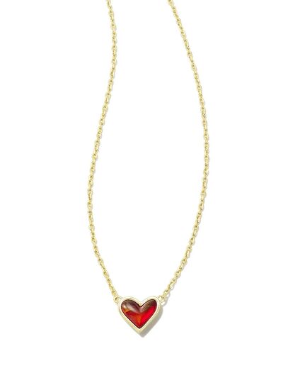 A beautiful heart pendant necklace made of copper and 14K gold-plated, showcasing its elegant design and craftsmanship.