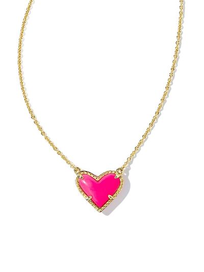 A beautiful heart pendant necklace made of copper and 14K gold-plated, showcasing its elegant design and craftsmanship.