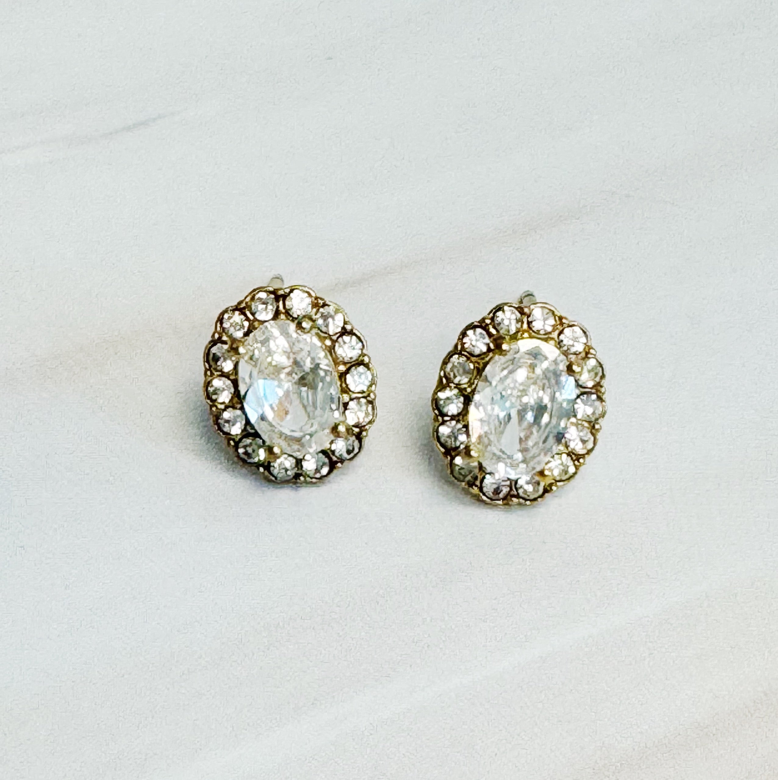 Elegant Ideal Cut Crusted Stud Earrings in 18k gold plated stainless steel, showcasing a unique cut crusted design.