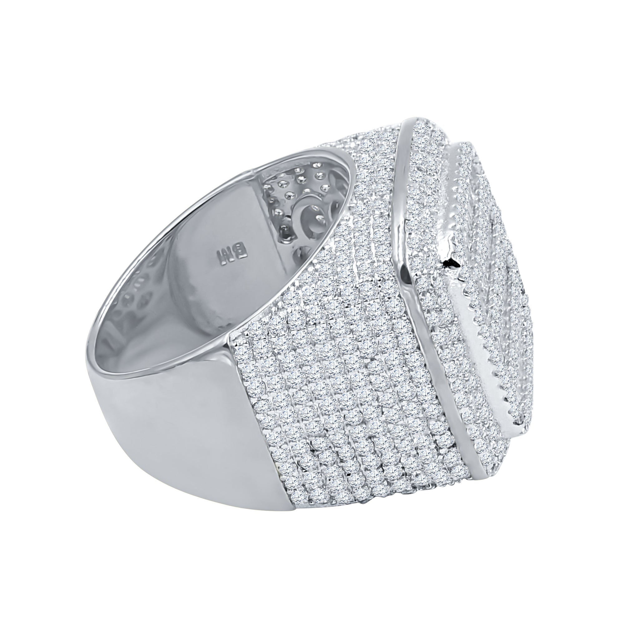 INGERERE Silver Ring featuring cubic zirconia stones set in 925 sterling silver, showcasing a vintage yet modern design.