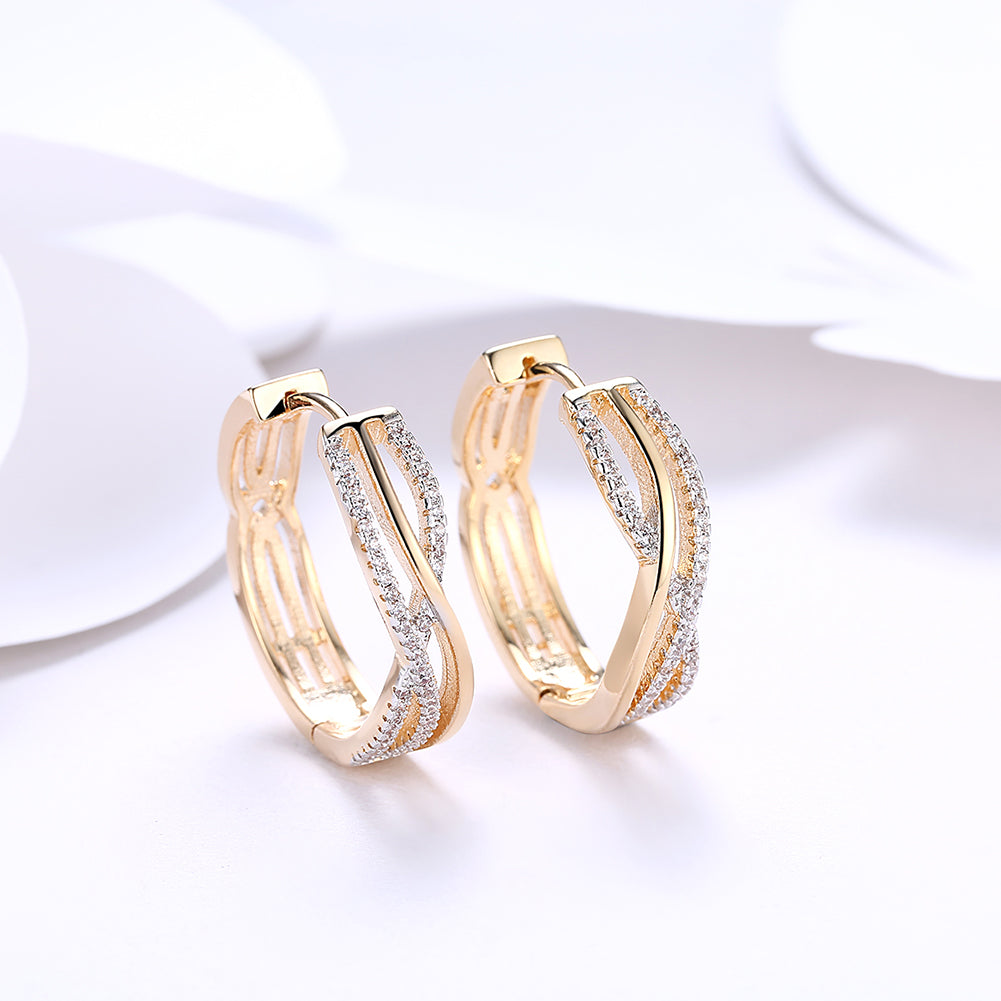 Intertwined Inception Twist 0.90" Hoop Earring in 18K Gold Plated, showcasing its elegant design and luxurious finish.