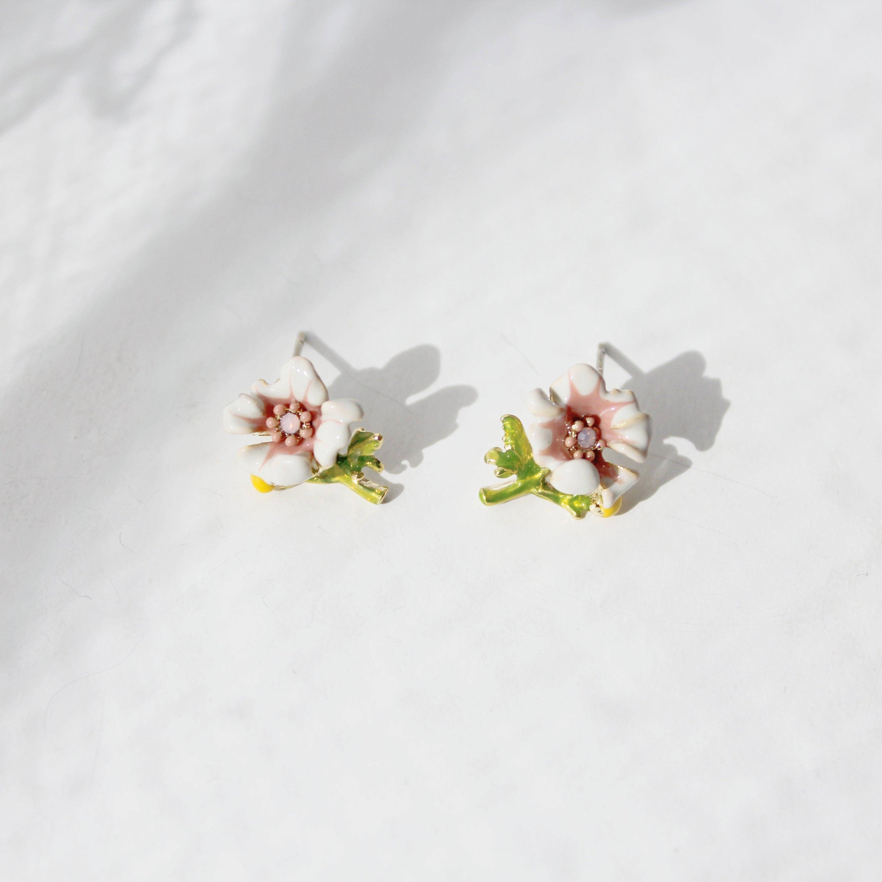 Close-up of Japanese White Anemone Flower Stud Earrings, showcasing their delicate design and craftsmanship.