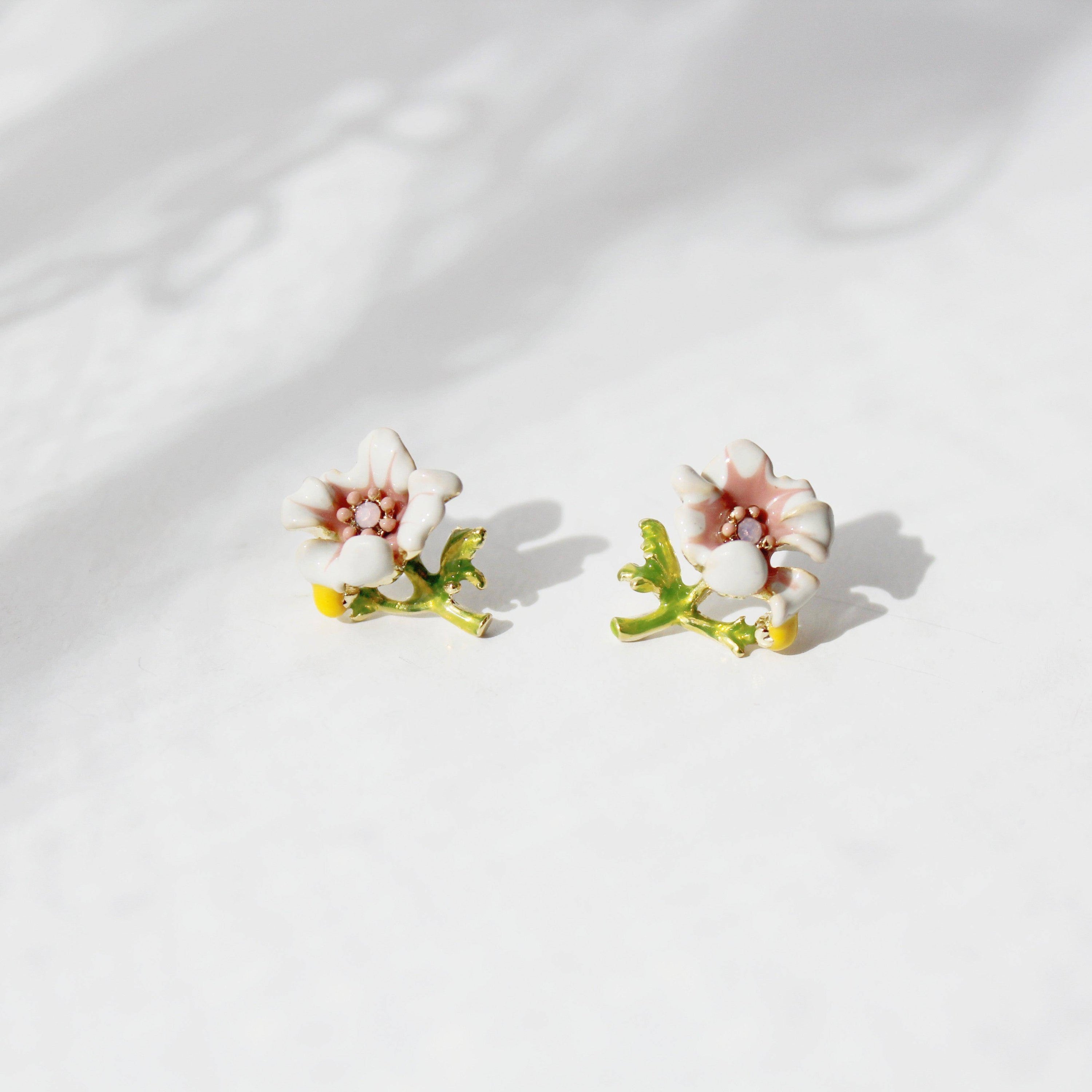 Close-up of Japanese White Anemone Flower Stud Earrings, showcasing their delicate design and craftsmanship.