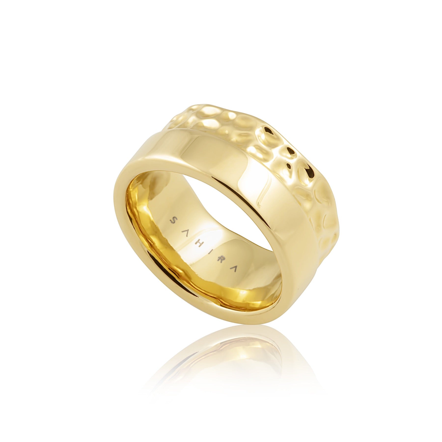 Elegant Jasper Ring featuring 18k gold plating over stainless steel, designed for durability and comfort.