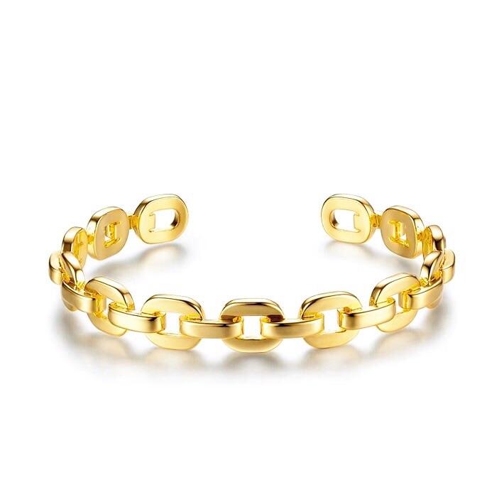 Kaye Link Bracelet - Small, an elegant 18k gold plated bracelet with a sleek design, perfect for layering or wearing alone.