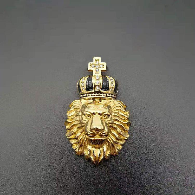 Golden lion head with crown.