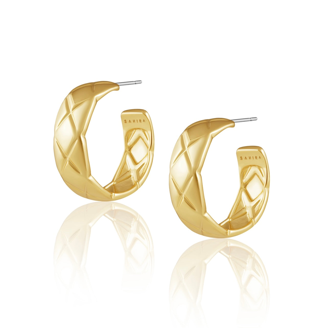 Libby Quilt Hoops featuring a quilted design in 18k gold plating, perfect for everyday wear.