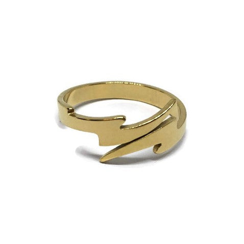 A stylish Lightning Bolt Adjustable Band Ring made of 18ct gold plated stainless steel, showcasing its unique lightning bolt design.