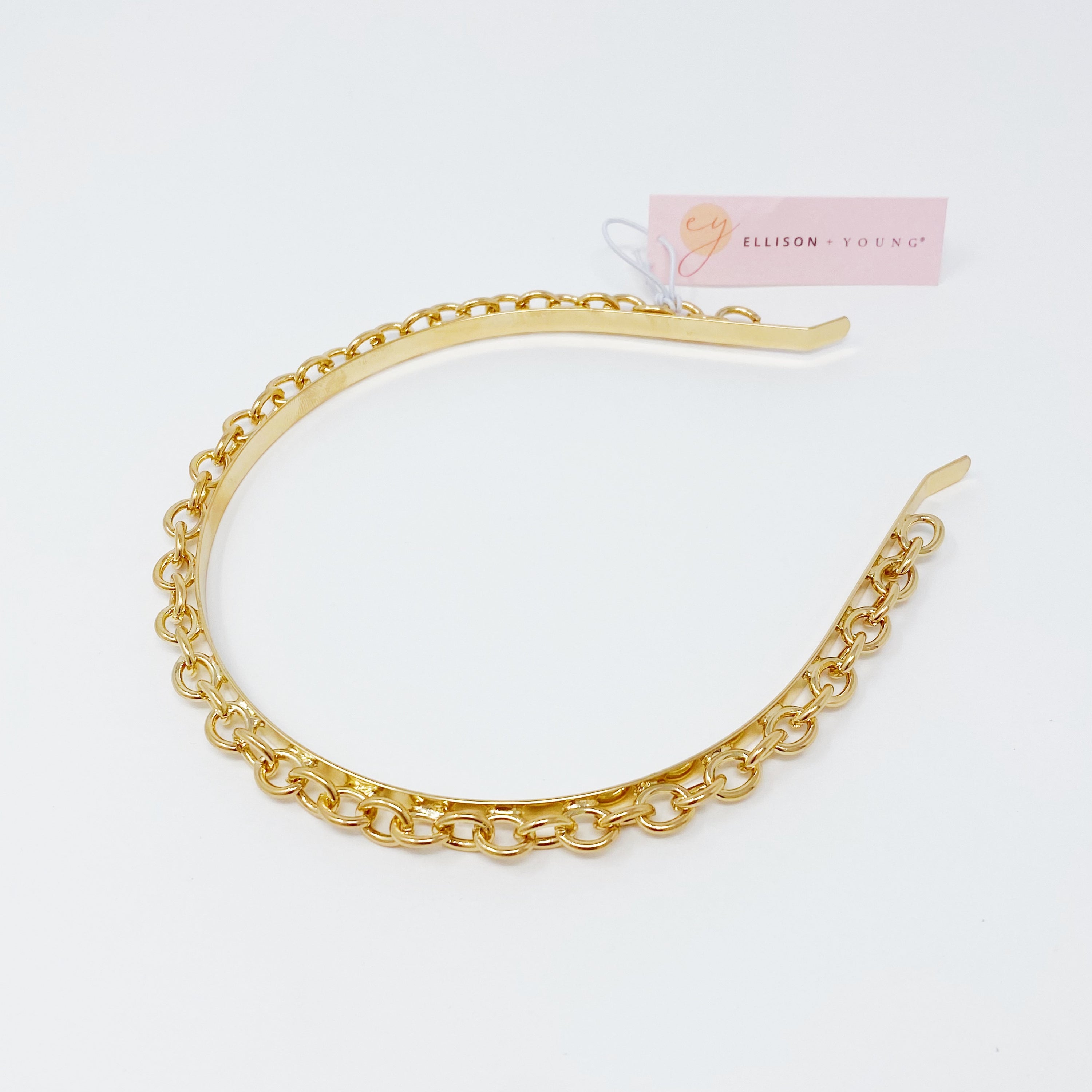 A stylish Linked Chain Headband featuring small O-shaped linked chains, perfect for adding elegance to any outfit.