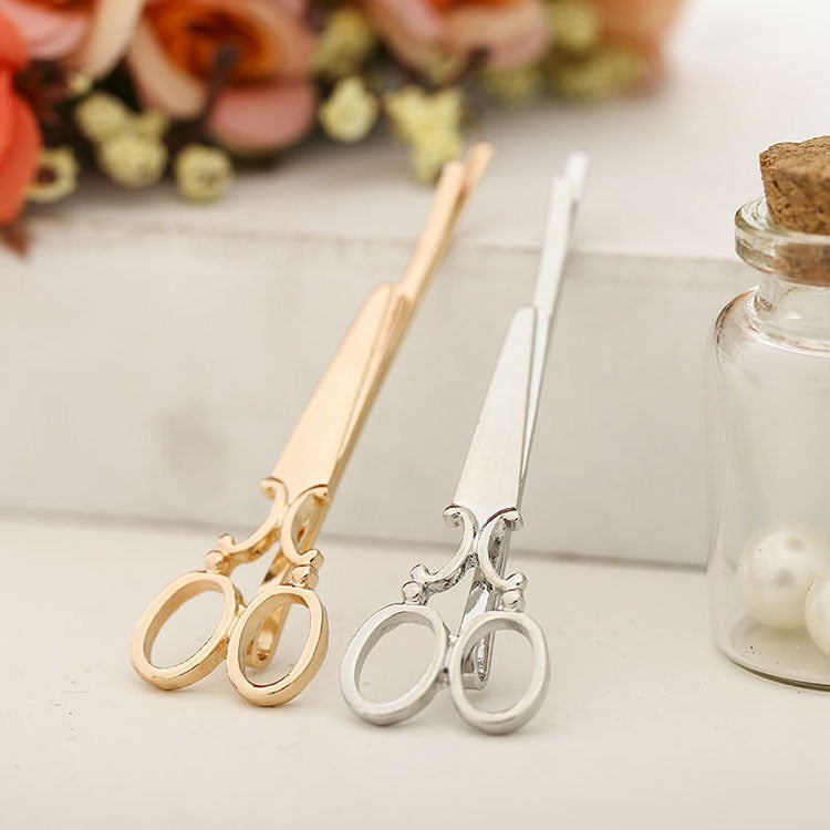 A stylish Little Scissor Hair Pin made of alloy, featuring a unique scissor design, perfect for securing hair in various styles.