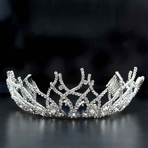 Elegant LO2106 Imitation Rhodium Brass Tiara and Hair Clip adorned with Montana crystals, showcasing intricate design and luxurious finish.