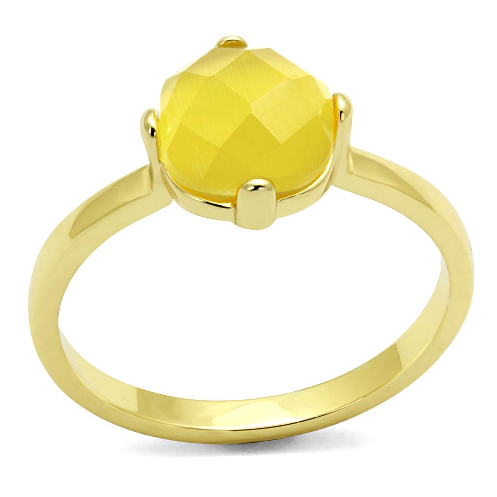 LO4074 Flash Gold Brass Ring featuring a synthetic Cat Eye stone in Topaz, showcasing its elegant design and luxurious finish.