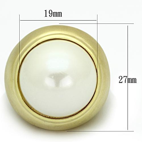 LOA835 Matte Gold Brass Ring featuring a synthetic white pearl, showcasing its elegant design and matte finish.