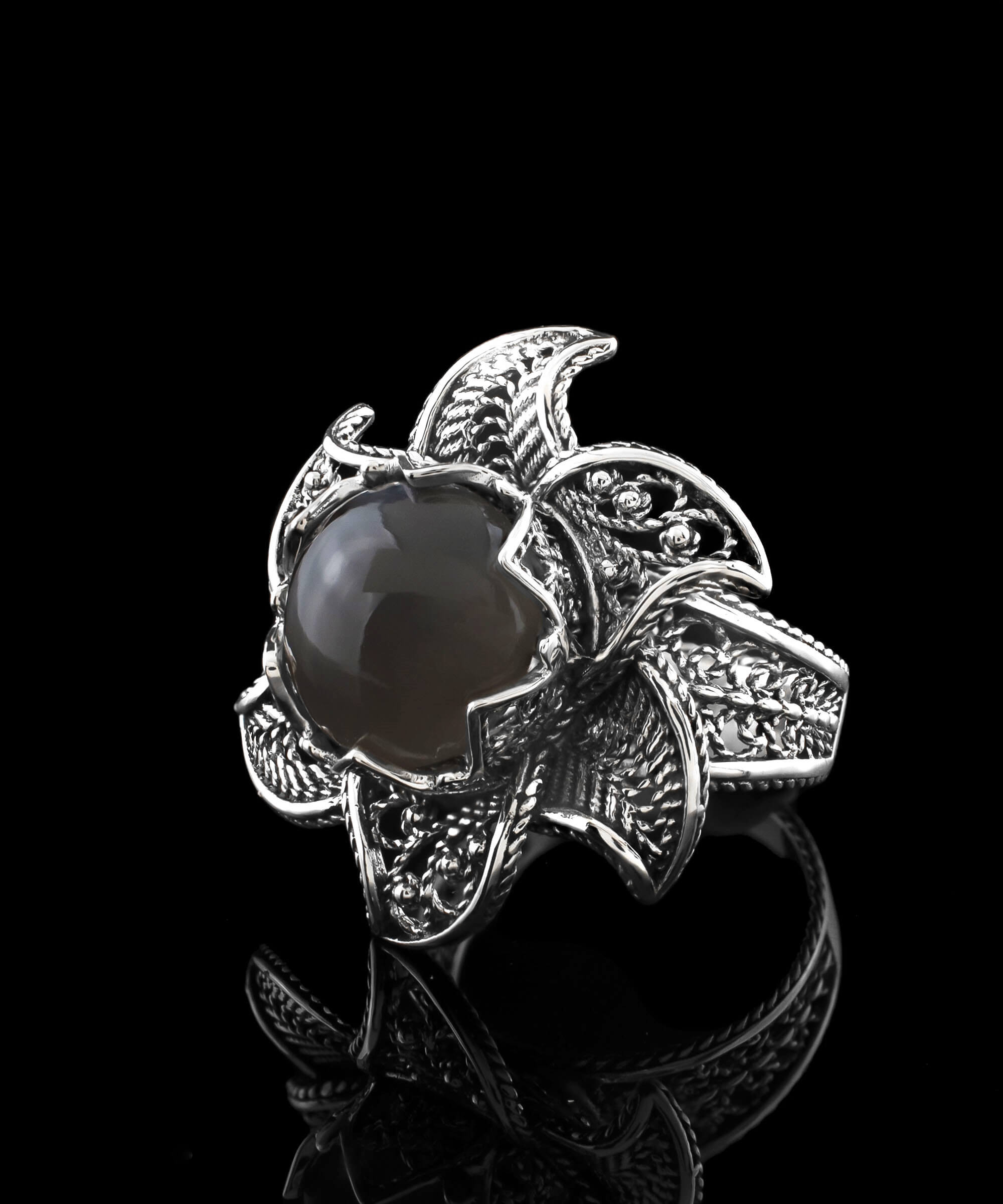 Lotus Flower Gray Moonstone Gemstone Women Silver Statement Ring featuring a 12 mm gray moonstone and intricate filigree design.