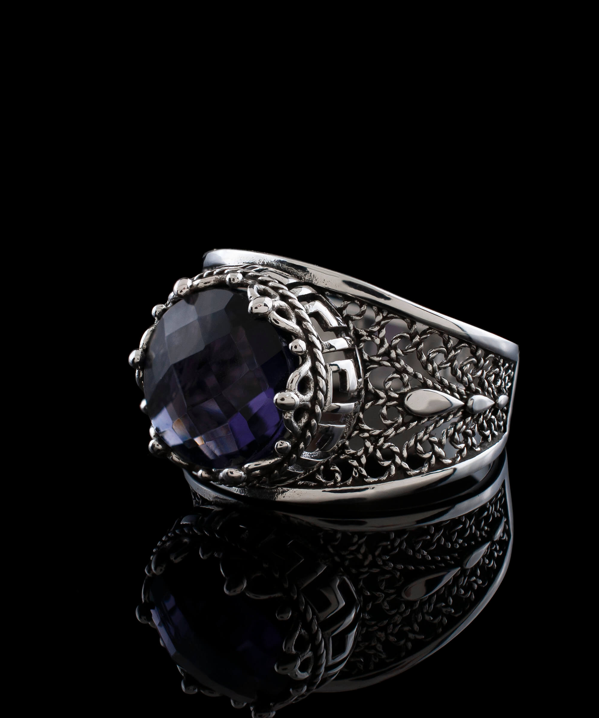 Elegant Meander Pattern Filigree Art Cocktail Ring featuring a round-cut amethyst gemstone set in 925 sterling silver.