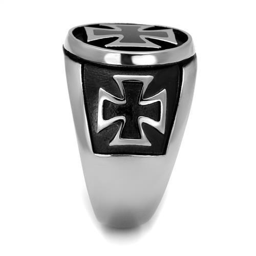 Men's stainless steel epoxy ring TK2226 with high-polished finish and jet black color, showcasing its elegant design.