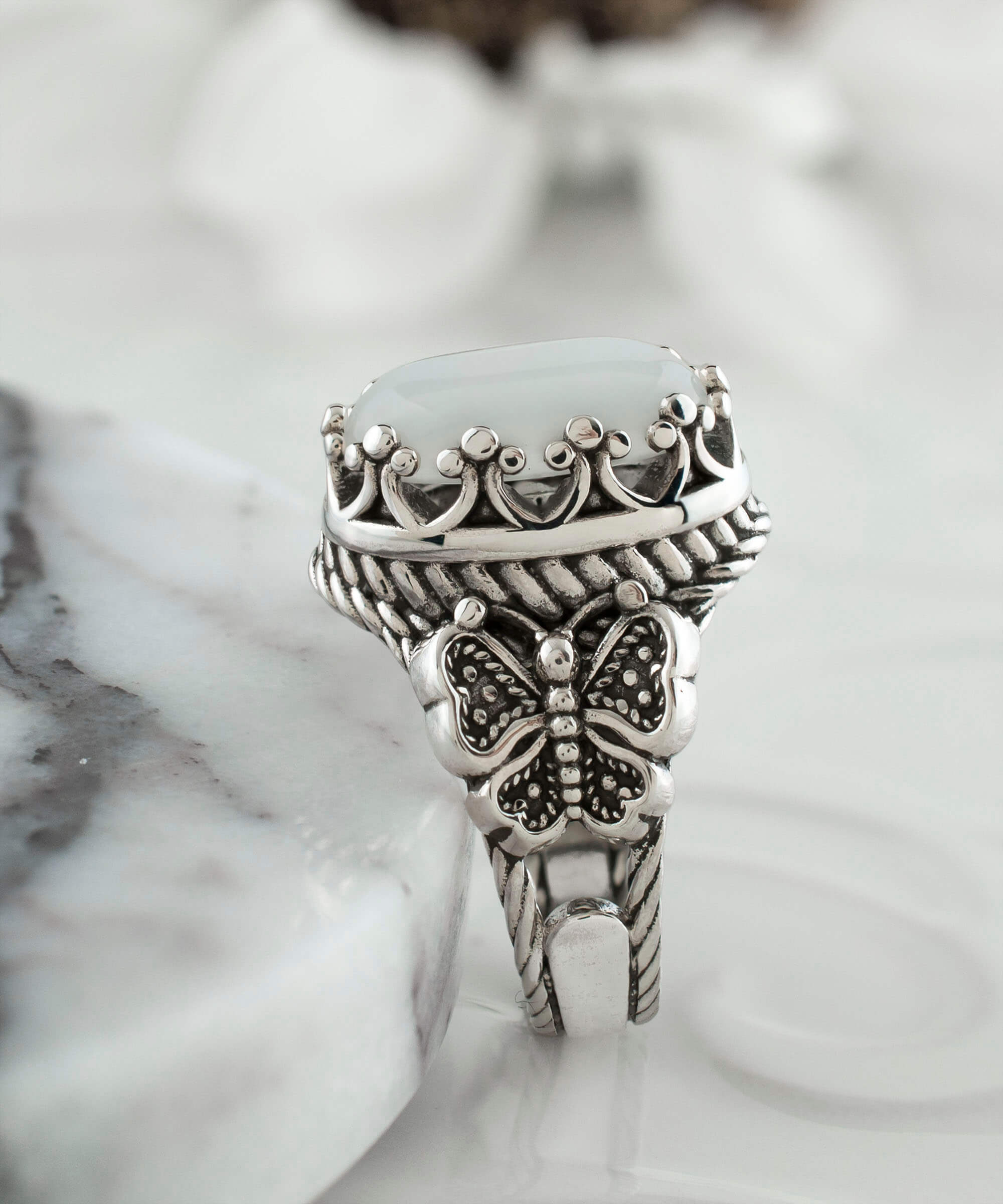 Elegant Mother of Pearl Gemstone Filigree Art Double Butterfly Ring in 925 sterling silver with intricate detailing.