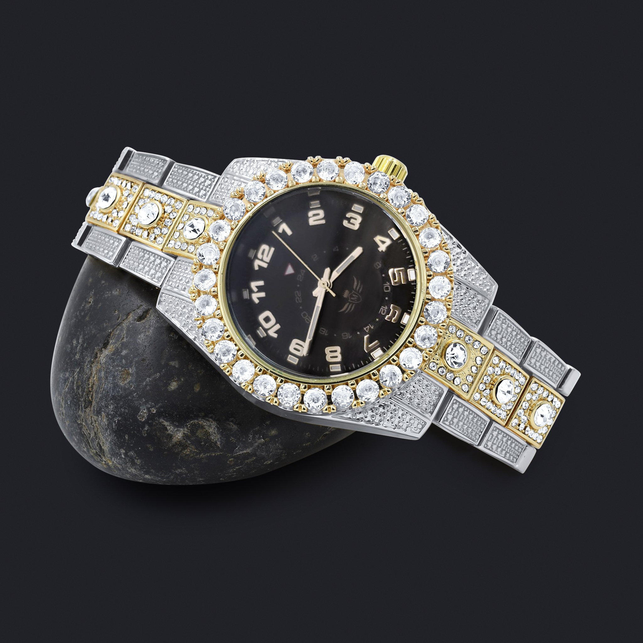 NIGHT SPARKLER Hip Hop Metal Watch featuring a classic bezel adorned with CZ stones and a stylish metal bracelet.