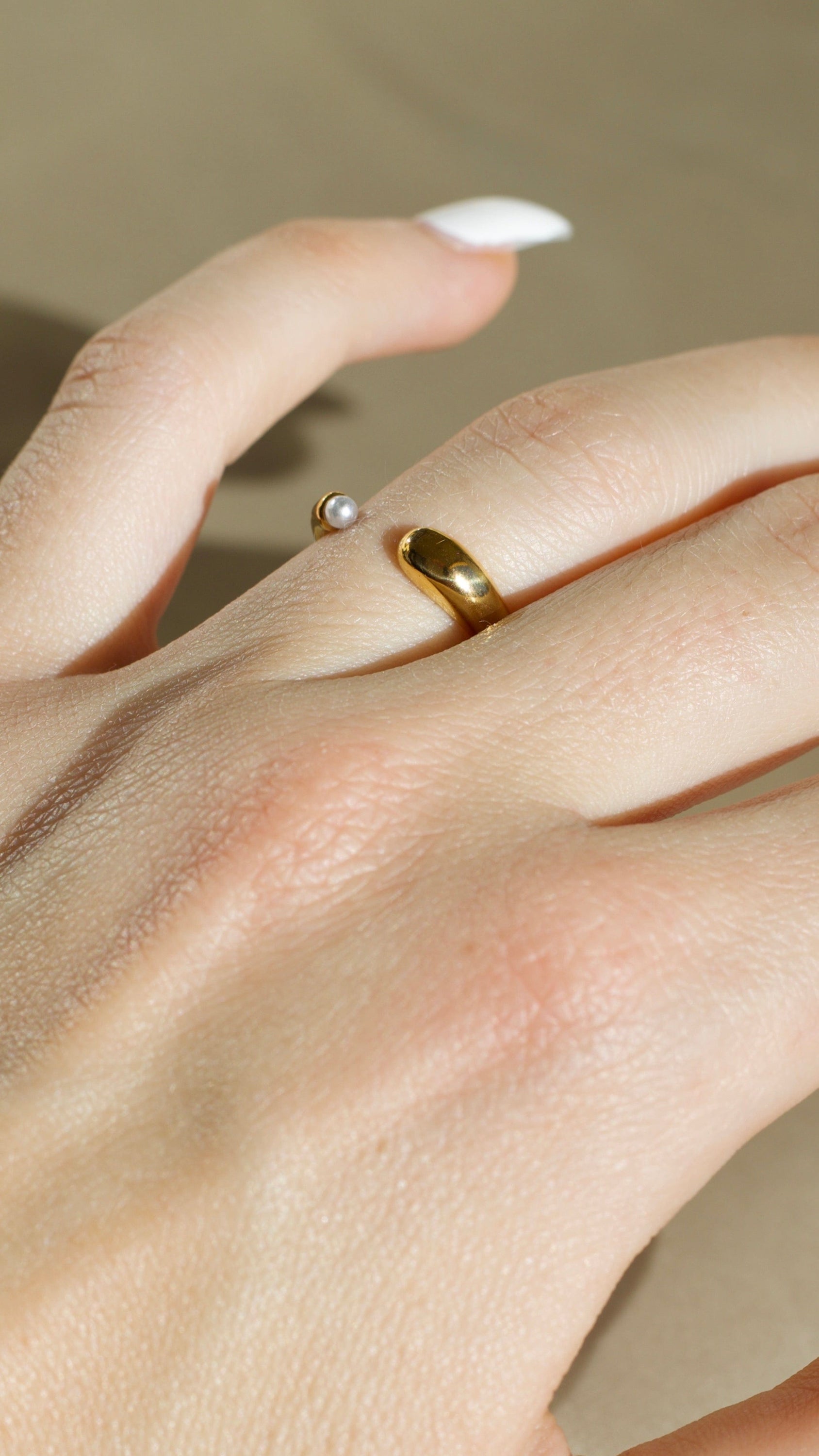 Open Gold Pearl Ring featuring a chunky asymmetrical waterdrop design with a white shell pearl, crafted from stainless steel with 18K gold plating.