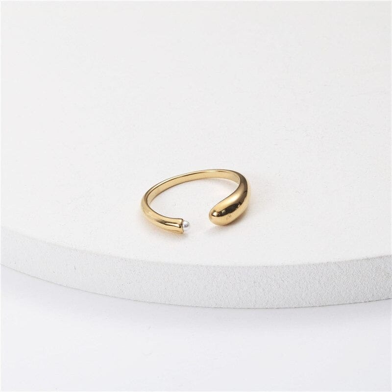 Open Gold Pearl Ring featuring a chunky asymmetrical waterdrop design with a white shell pearl, crafted from stainless steel with 18K gold plating.