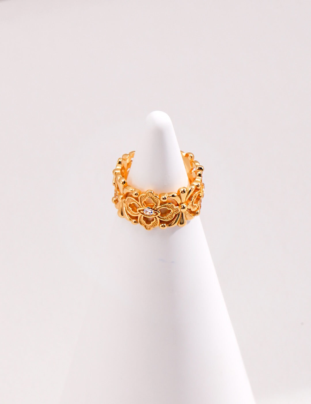 Open Hollow Carved Band Ring made of sterling silver and gold vermeil, featuring a unique hollow design with zircon accents.